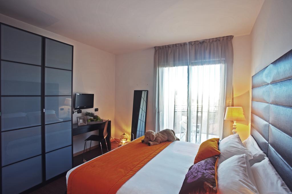D-Place Hotel & Suite Riccione Bilik gambar