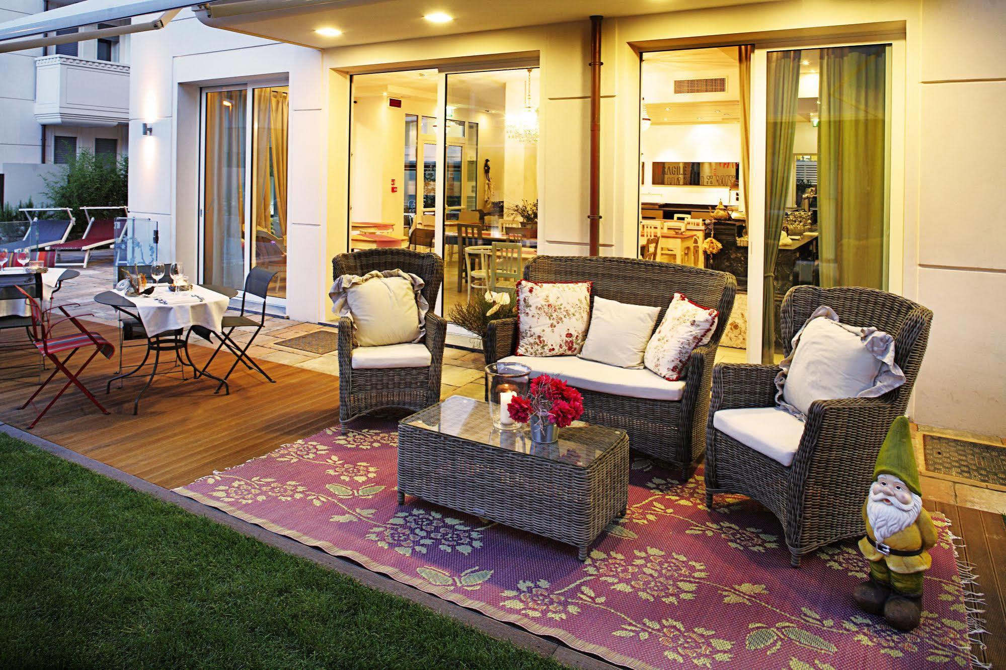 D-Place Hotel & Suite Riccione Luaran gambar